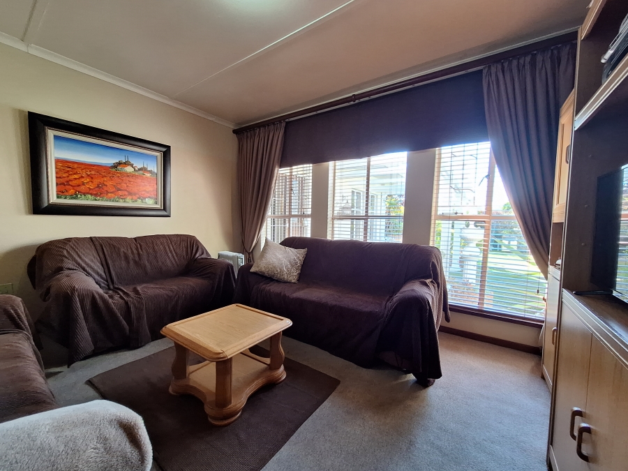 4 Bedroom Property for Sale in Vrede Free State